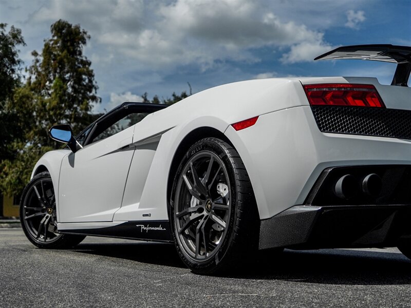 2012 Lamborghini Gallardo LP 570-4 Spyder Perf - Photo 45 - Bonita Springs, FL 34134