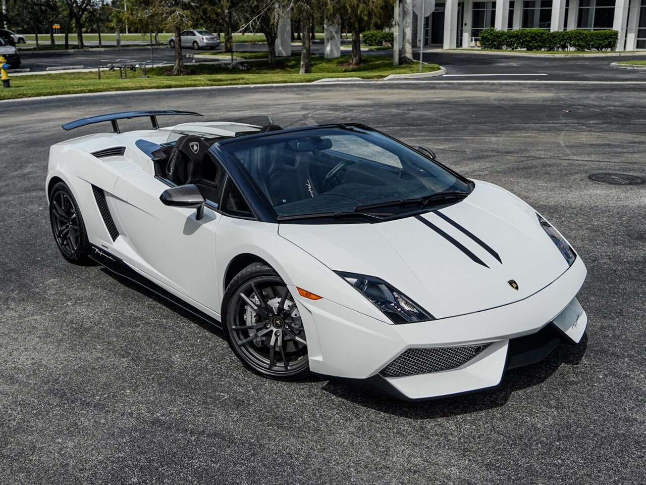 2012 Lamborghini Gallardo LP 570-4 Spyder Perf   - Photo 66 - Bonita Springs, FL 34134