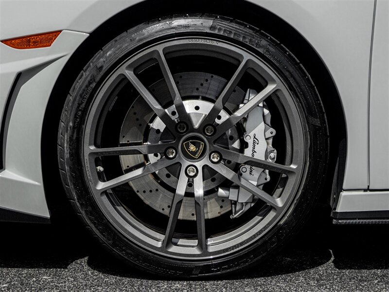 2012 Lamborghini Gallardo LP 570-4 Spyder Perf - Photo 41 - Bonita Springs, FL 34134
