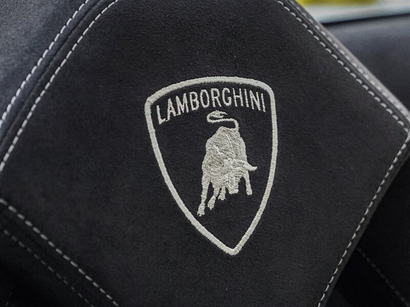 2012 Lamborghini Gallardo LP 570-4 Spyder Perf - Photo 33 - Bonita Springs, FL 34134