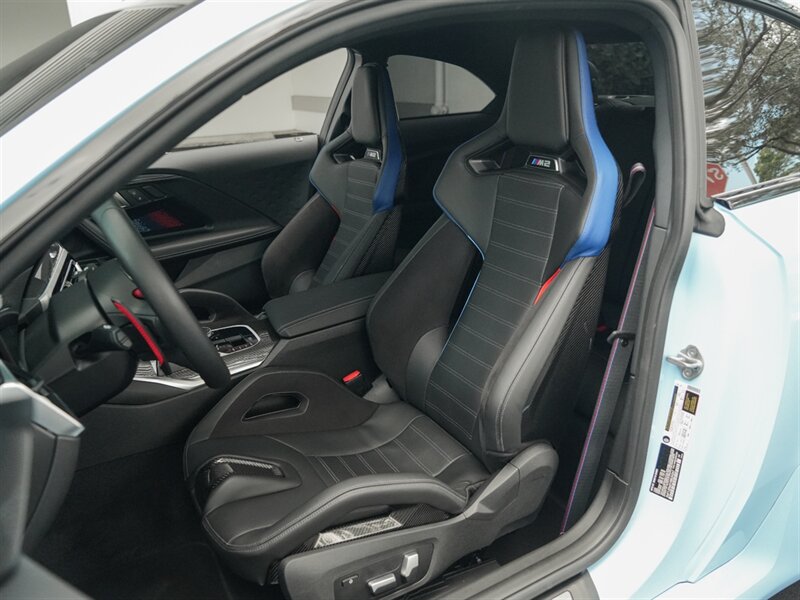 2024 BMW M2 - Photo 24 - Bonita Springs, FL 34134