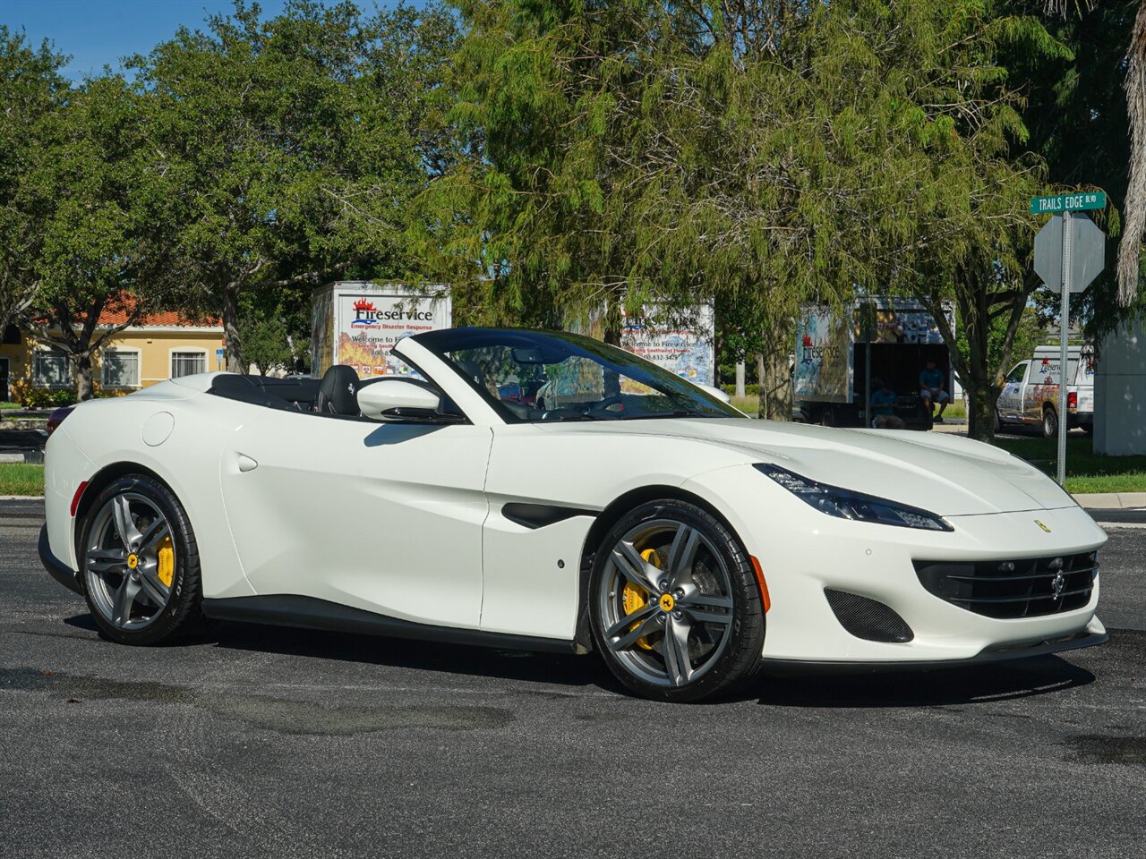 2019 Ferrari Portofino   - Photo 10 - Bonita Springs, FL 34134