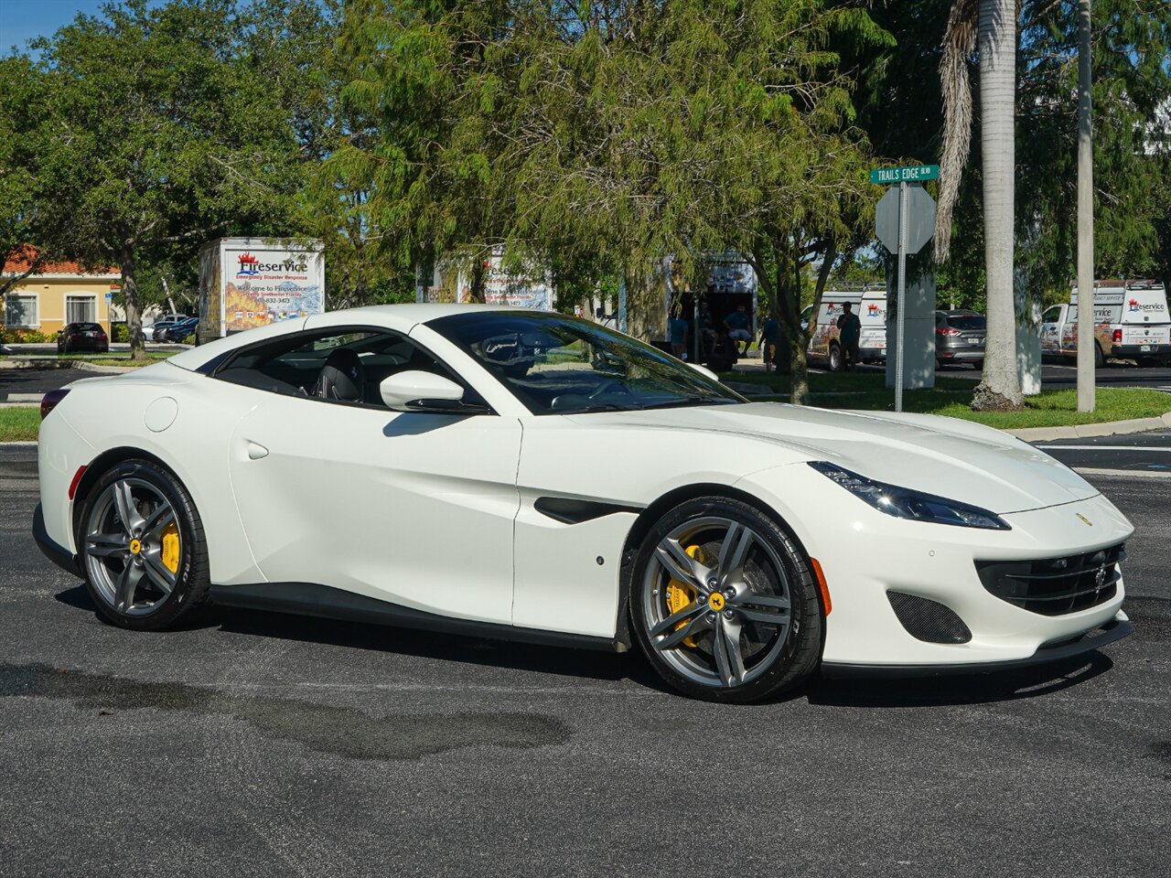 2019 Ferrari Portofino   - Photo 16 - Bonita Springs, FL 34134