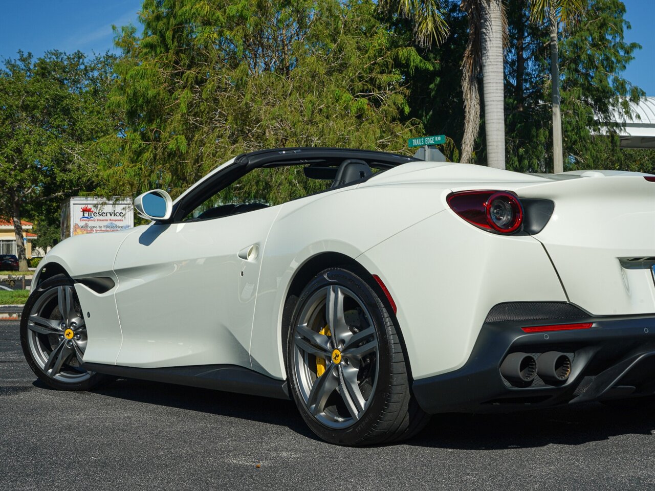 2019 Ferrari Portofino   - Photo 34 - Bonita Springs, FL 34134