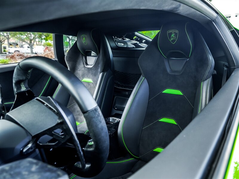 2020 Lamborghini Huracan LP 640-4 EVO   - Photo 8 - Bonita Springs, FL 34134