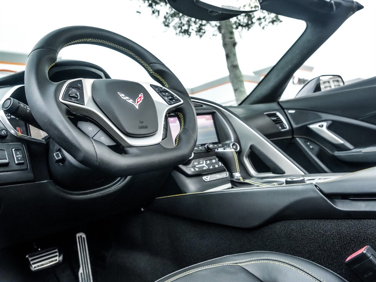 2019 Chevrolet Corvette Stingray   - Photo 13 - Bonita Springs, FL 34134