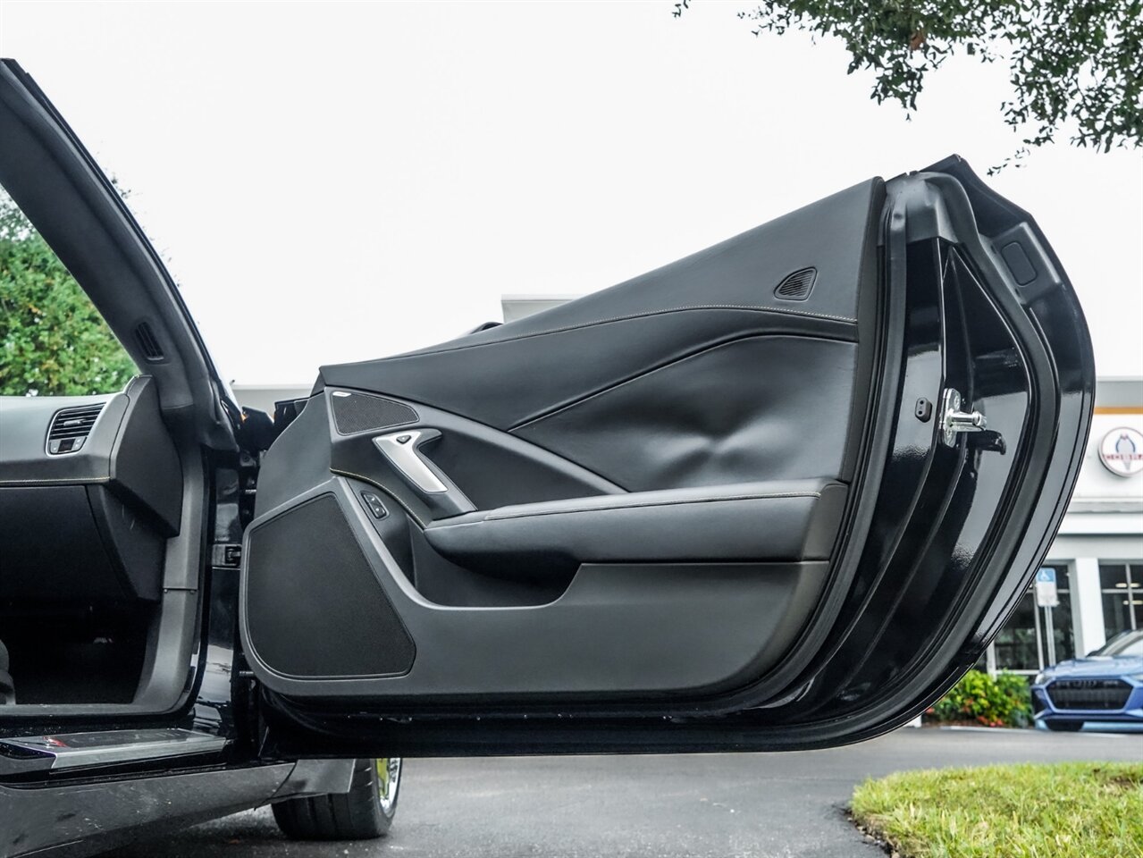 2019 Chevrolet Corvette Stingray   - Photo 22 - Bonita Springs, FL 34134