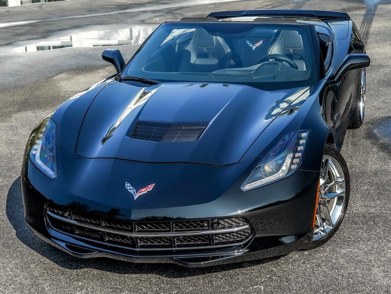 2019 Chevrolet Corvette Stingray   - Photo 9 - Bonita Springs, FL 34134