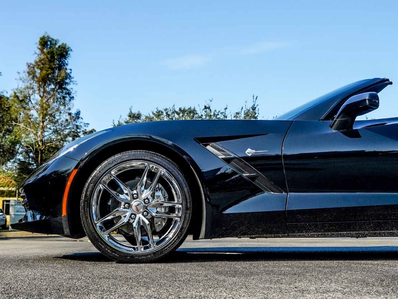 2019 Chevrolet Corvette Stingray   - Photo 33 - Bonita Springs, FL 34134