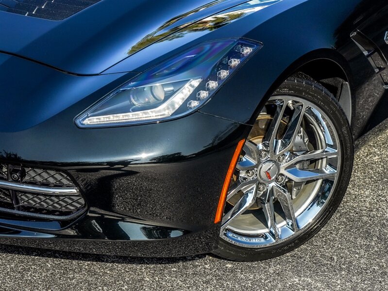 2019 Chevrolet Corvette Stingray   - Photo 3 - Bonita Springs, FL 34134