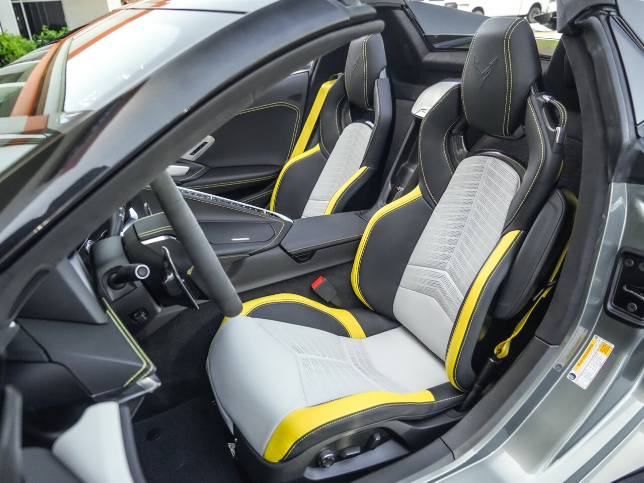 2022 Chevrolet Corvette C8.R   - Photo 18 - Bonita Springs, FL 34134