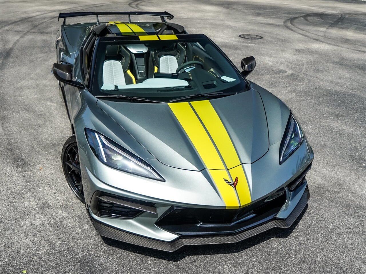 2022 Chevrolet Corvette C8.R   - Photo 42 - Bonita Springs, FL 34134