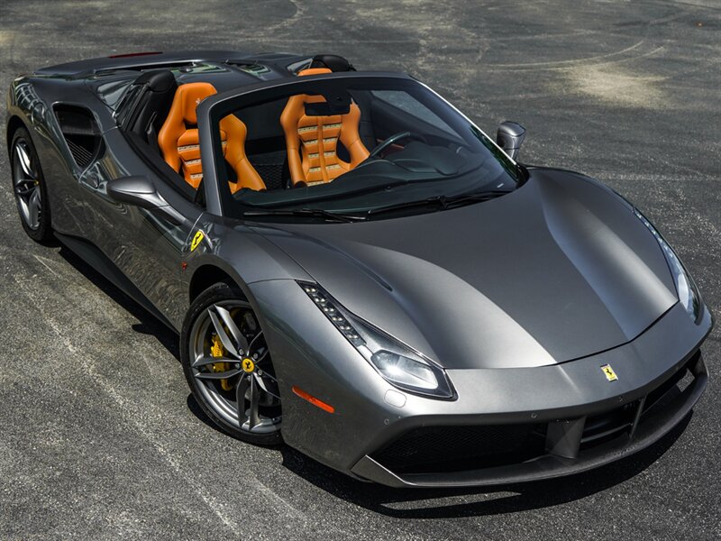 2018 Ferrari 488 Spider   - Photo 9 - Bonita Springs, FL 34134