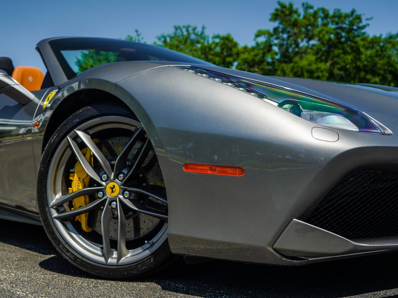 2018 Ferrari 488 Spider   - Photo 7 - Bonita Springs, FL 34134