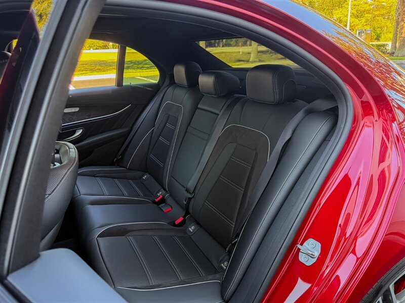 2018 Mercedes-Benz AMG E 63 S   - Photo 30 - Bonita Springs, FL 34134