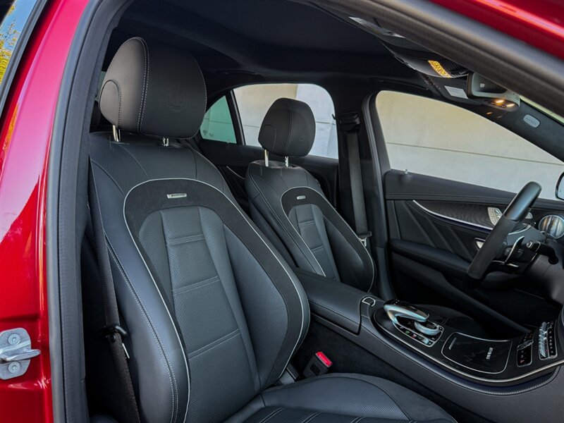 2018 Mercedes-Benz AMG E 63 S   - Photo 39 - Bonita Springs, FL 34134