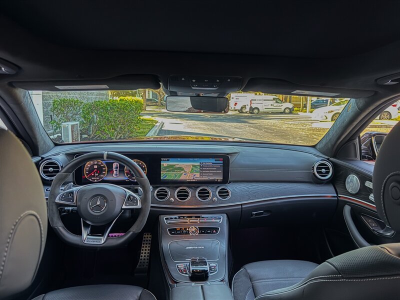 2018 Mercedes-Benz AMG E 63 S   - Photo 31 - Bonita Springs, FL 34134
