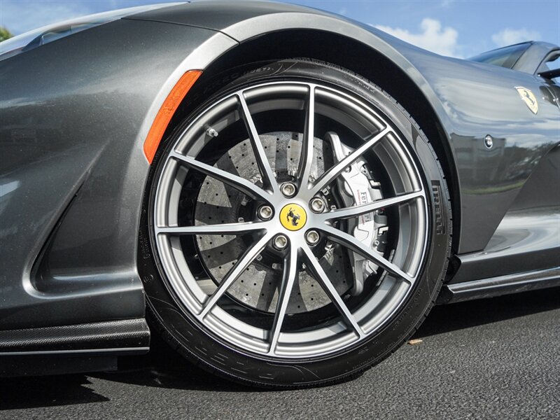 2023 Ferrari 812 GTS - Photo 14 - Bonita Springs, FL 34134