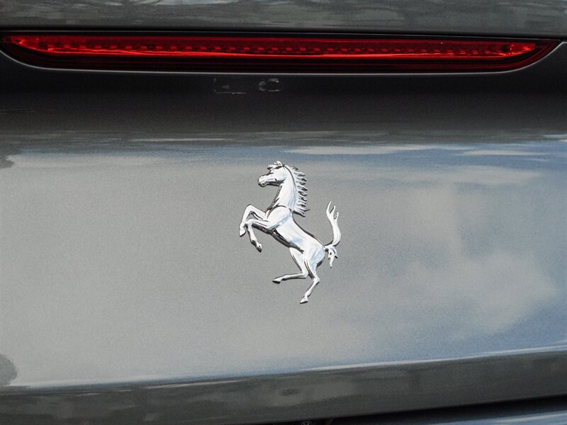 2023 Ferrari 812 GTS - Photo 63 - Bonita Springs, FL 34134