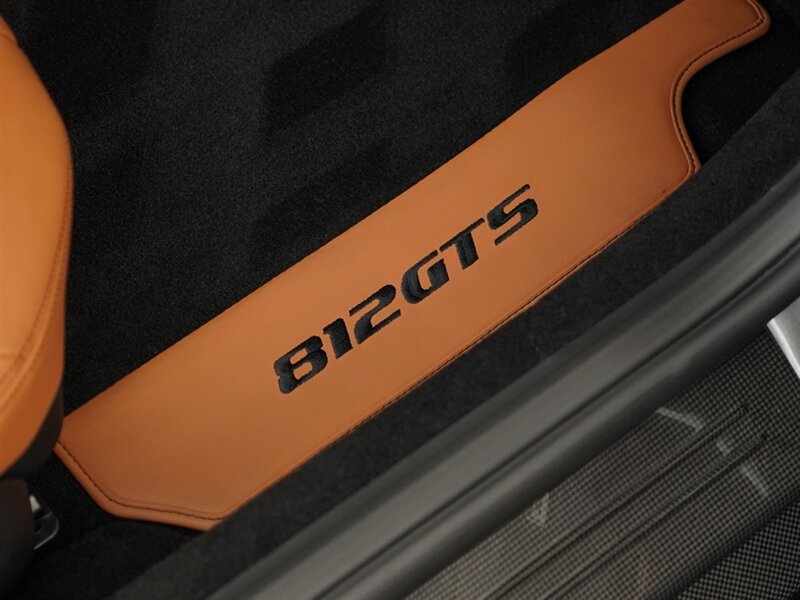 2023 Ferrari 812 GTS - Photo 41 - Bonita Springs, FL 34134