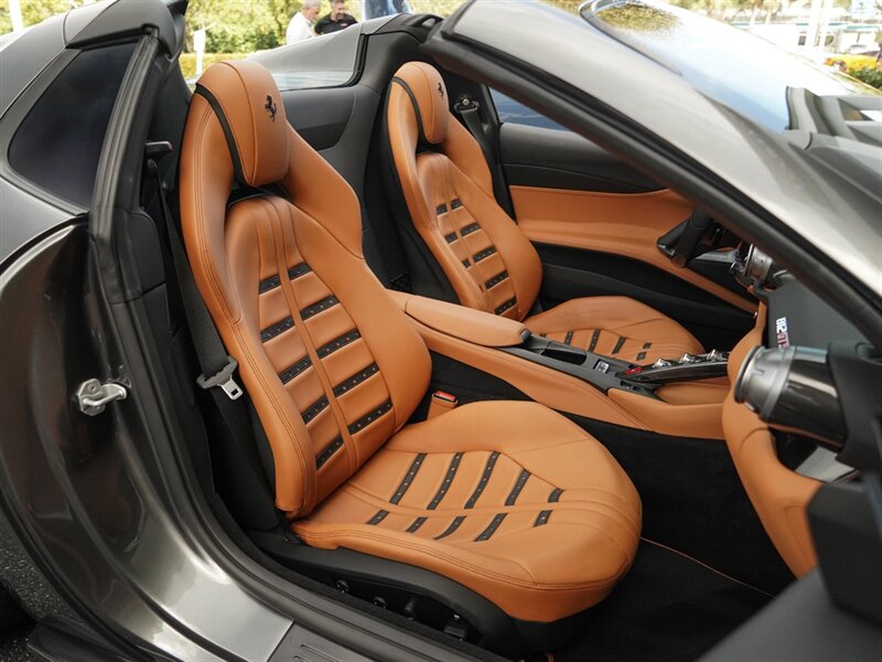 2023 Ferrari 812 GTS - Photo 35 - Bonita Springs, FL 34134