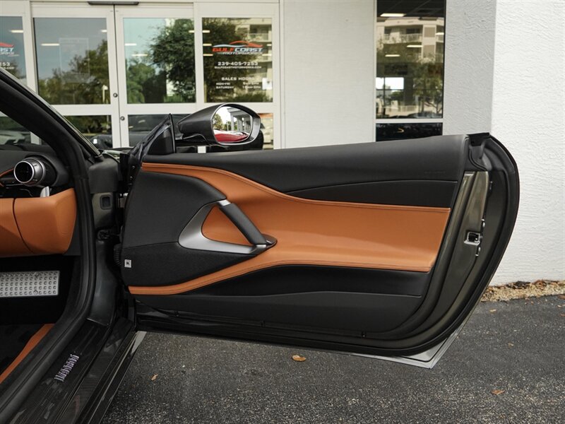 2023 Ferrari 812 GTS - Photo 42 - Bonita Springs, FL 34134