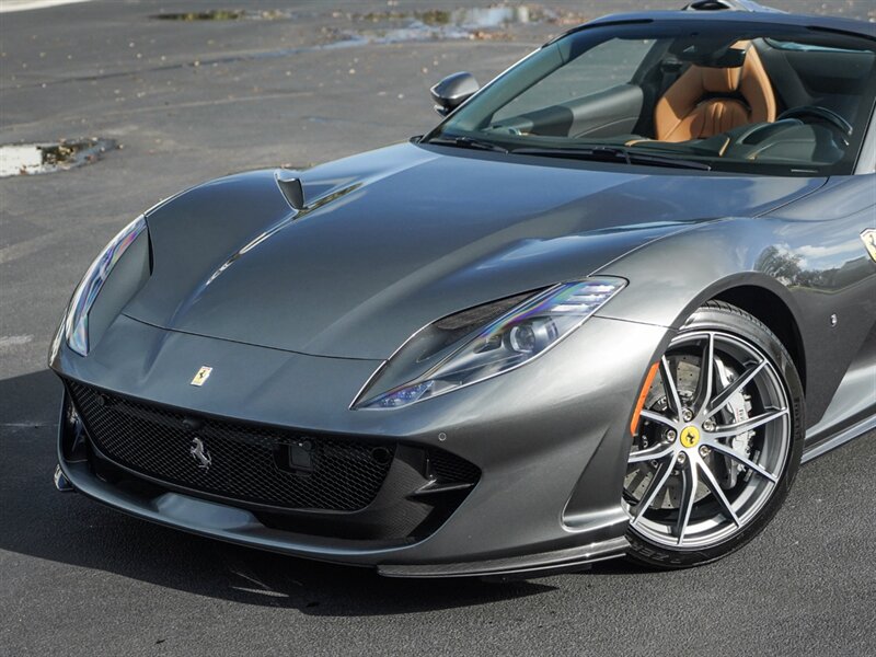 2023 Ferrari 812 GTS - Photo 11 - Bonita Springs, FL 34134