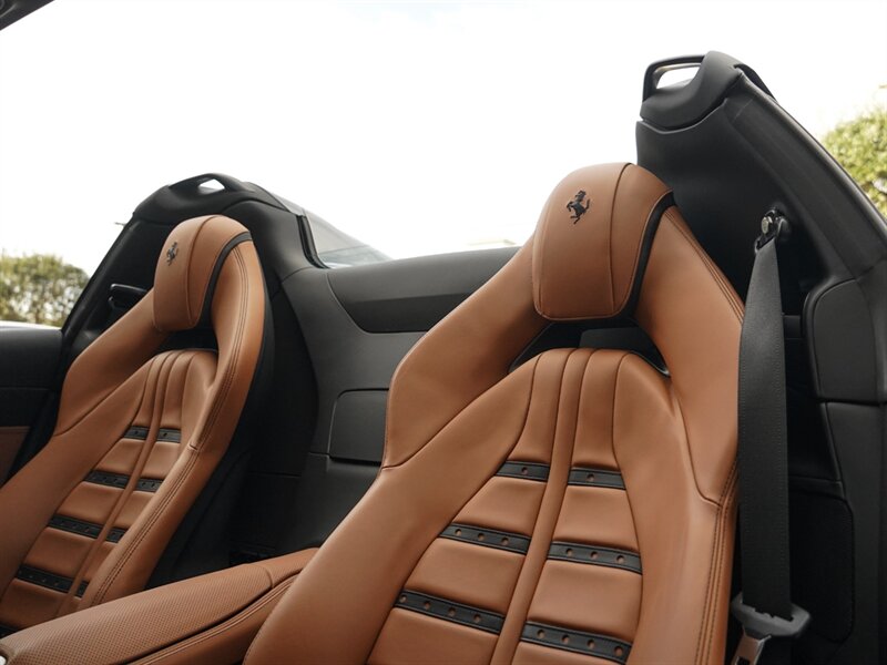 2023 Ferrari 812 GTS - Photo 24 - Bonita Springs, FL 34134