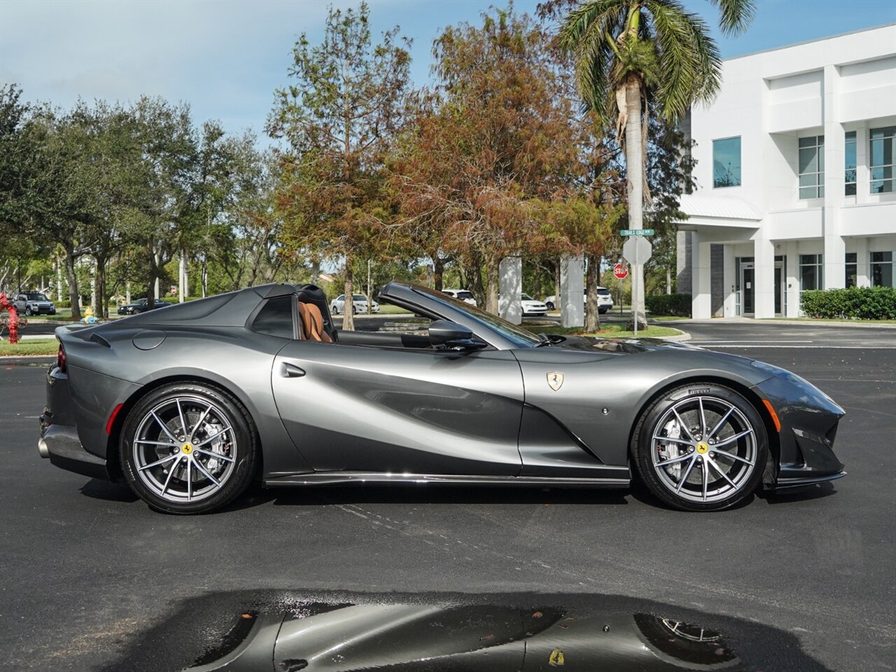 2023 Ferrari 812 GTS   - Photo 74 - Bonita Springs, FL 34134