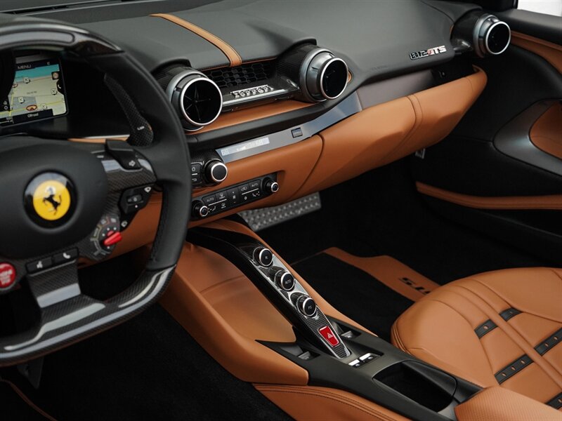 2023 Ferrari 812 GTS - Photo 17 - Bonita Springs, FL 34134