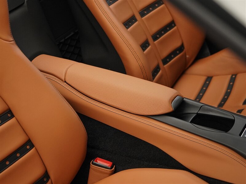 2023 Ferrari 812 GTS - Photo 37 - Bonita Springs, FL 34134