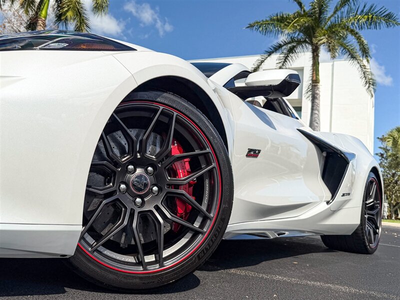 2023 Chevrolet Corvette Z06 - Photo 12 - Bonita Springs, FL 34134