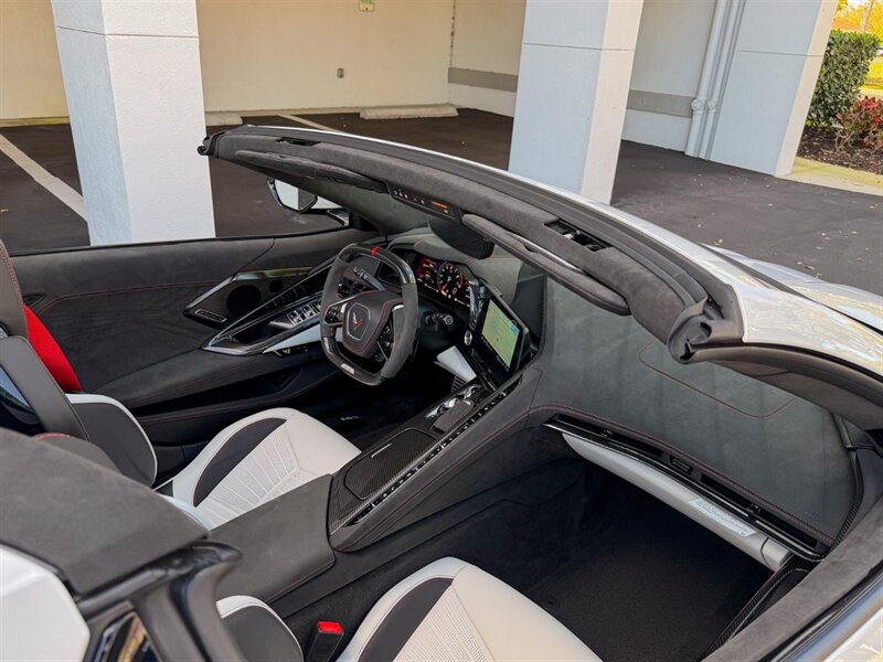 2023 Chevrolet Corvette Z06 - Photo 30 - Bonita Springs, FL 34134