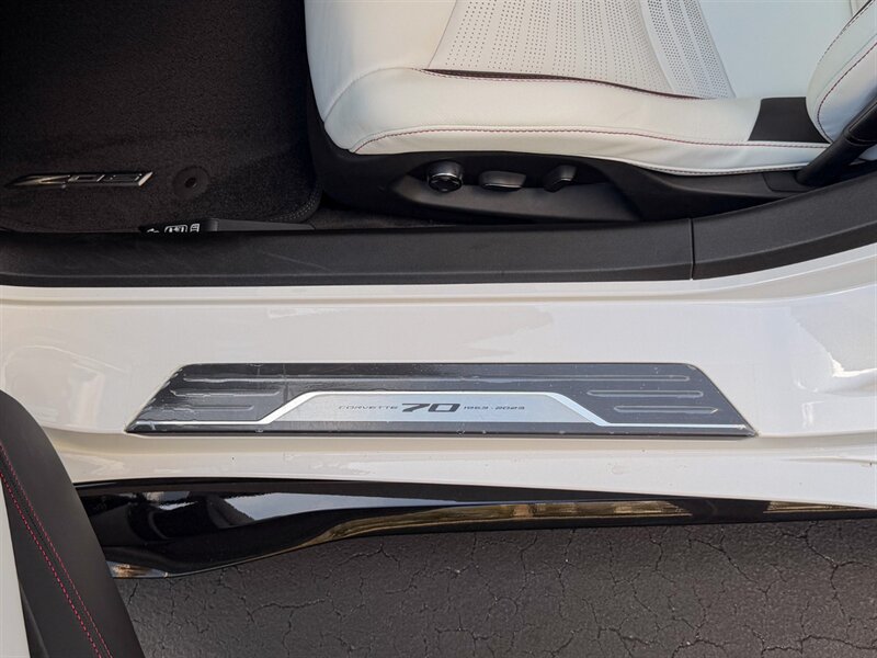 2023 Chevrolet Corvette Z06 - Photo 29 - Bonita Springs, FL 34134