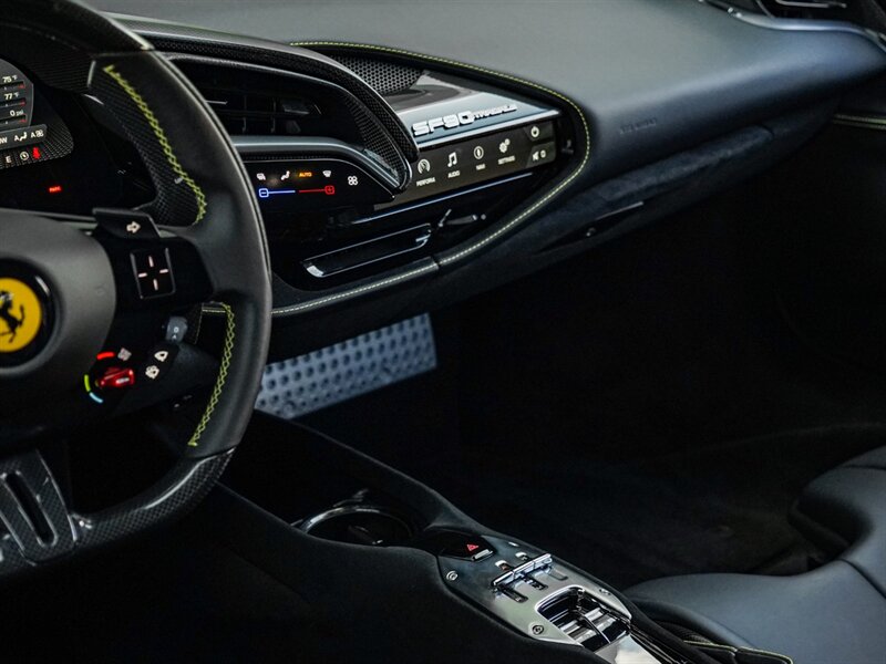 2022 Ferrari SF90 Stradale - Photo 14 - Bonita Springs, FL 34134