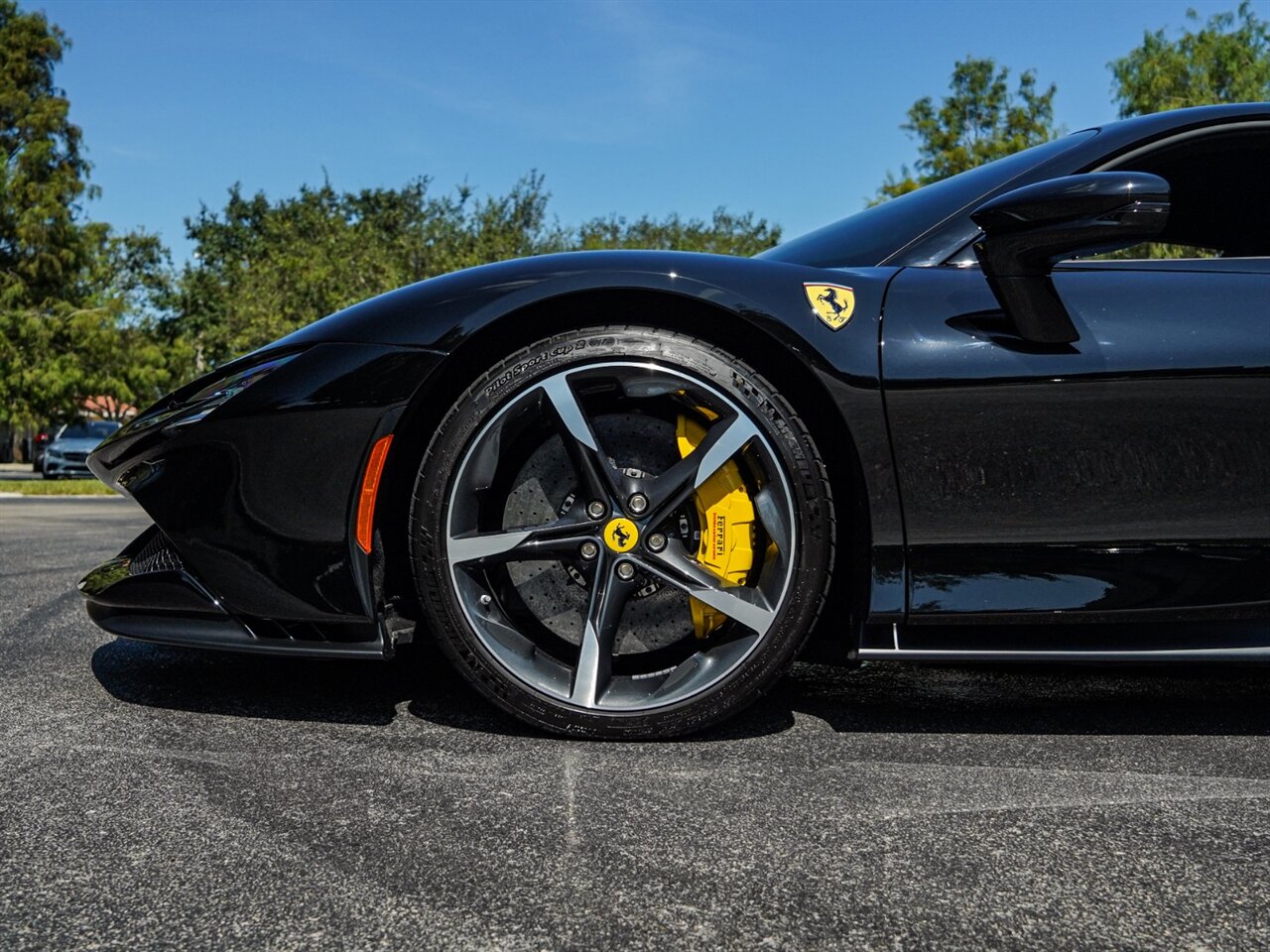 2022 Ferrari SF90 Stradale   - Photo 43 - Bonita Springs, FL 34134