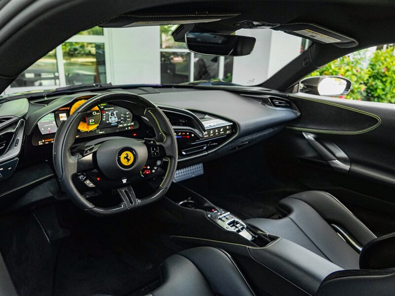 2022 Ferrari SF90 Stradale   - Photo 2 - Bonita Springs, FL 34134