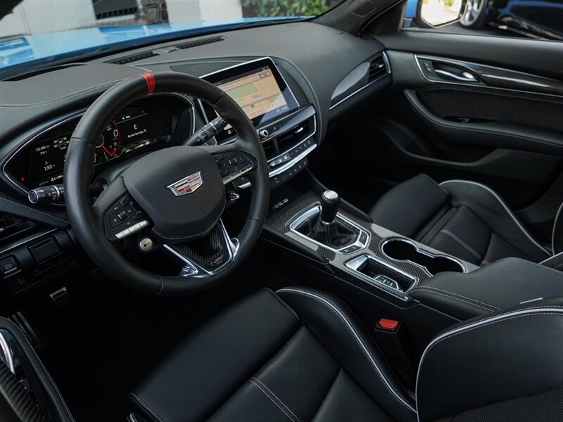 2023 Cadillac CT5-V Blackwing   - Photo 2 - Bonita Springs, FL 34134