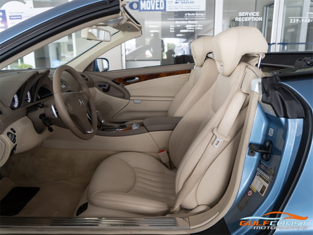 2012 Mercedes-Benz SL 550   - Photo 15 - Bonita Springs, FL 34134