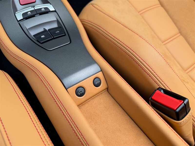 2012 Ferrari 458 Spider - Photo 18 - Bonita Springs, FL 34134