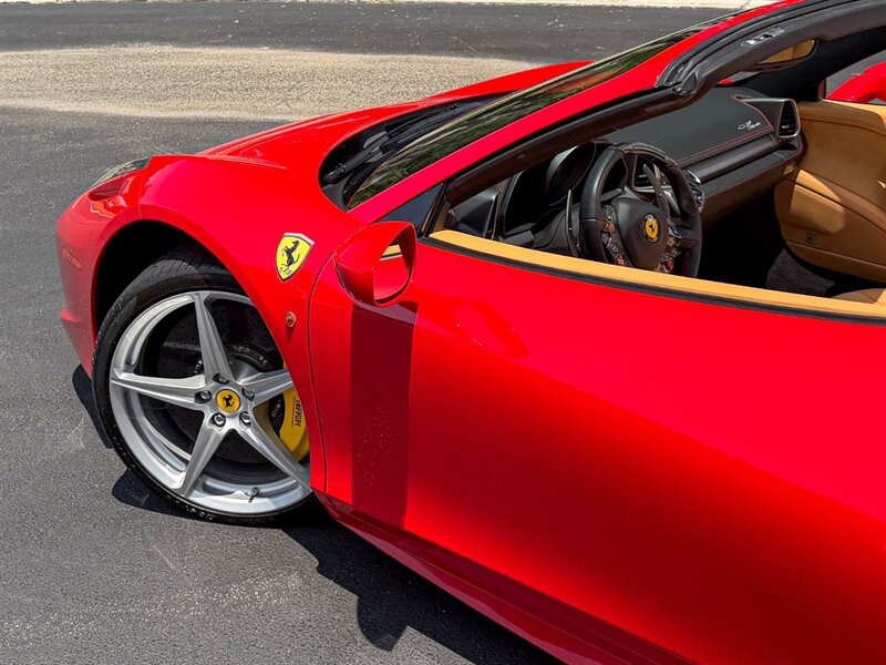 2012 Ferrari 458 Spider - Photo 26 - Bonita Springs, FL 34134