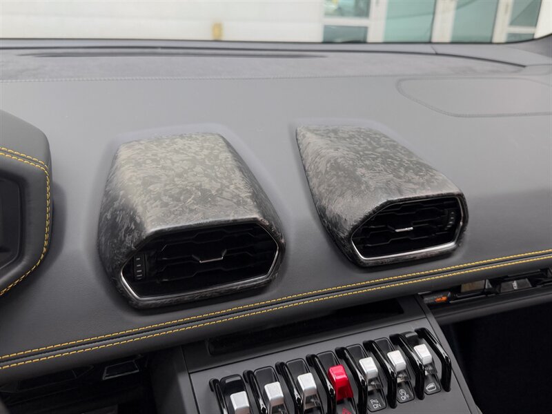 2021 Lamborghini Huracan EVO   - Photo 15 - Bonita Springs, FL 34134