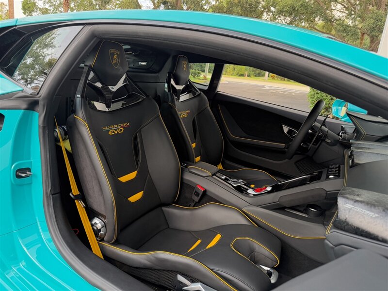2021 Lamborghini Huracan EVO   - Photo 32 - Bonita Springs, FL 34134