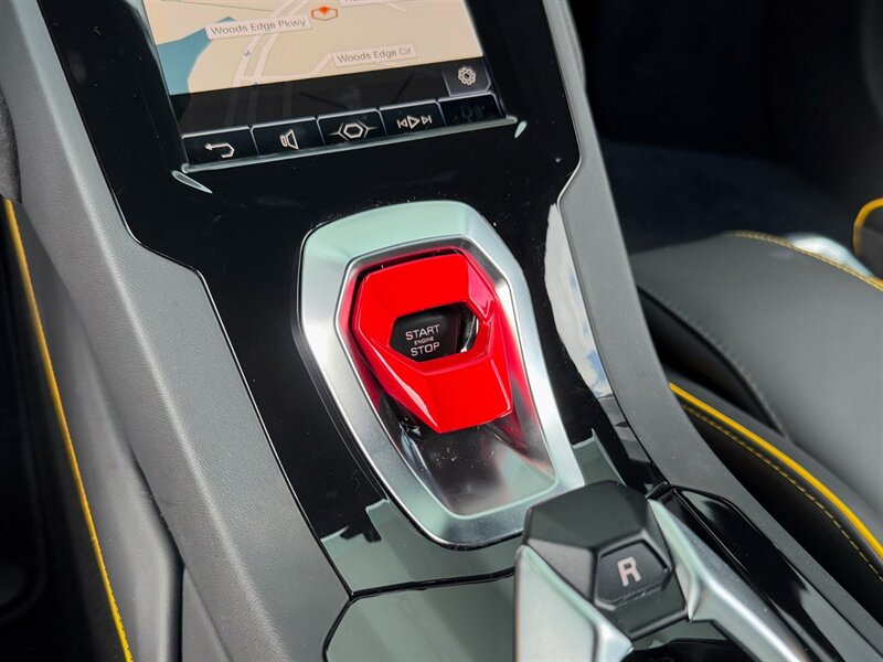 2021 Lamborghini Huracan EVO   - Photo 20 - Bonita Springs, FL 34134