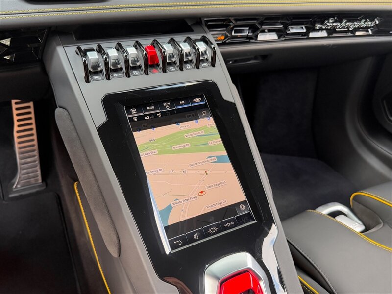 2021 Lamborghini Huracan EVO   - Photo 18 - Bonita Springs, FL 34134