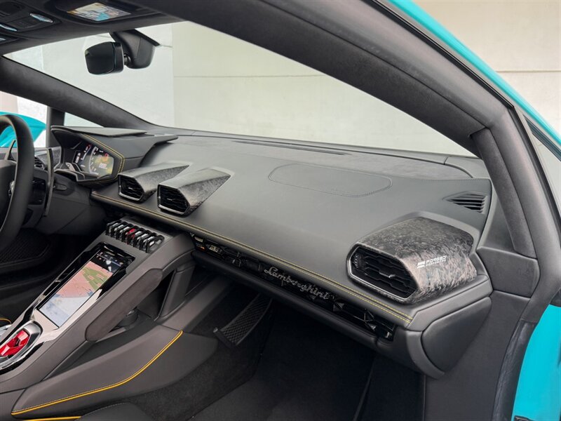 2021 Lamborghini Huracan EVO   - Photo 37 - Bonita Springs, FL 34134