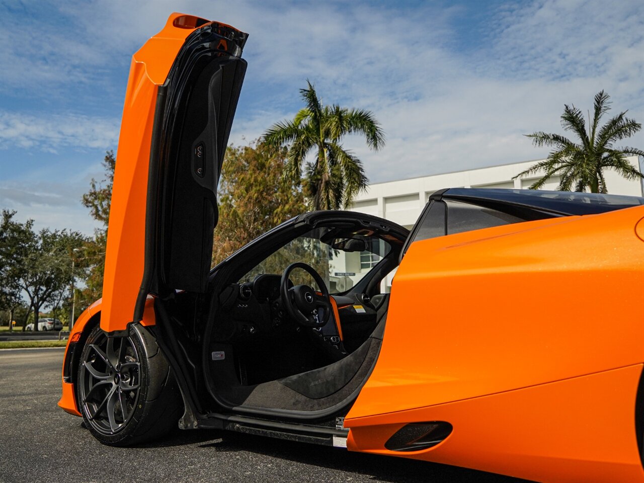 2020 McLaren 720S Spider Performance   - Photo 42 - Bonita Springs, FL 34134