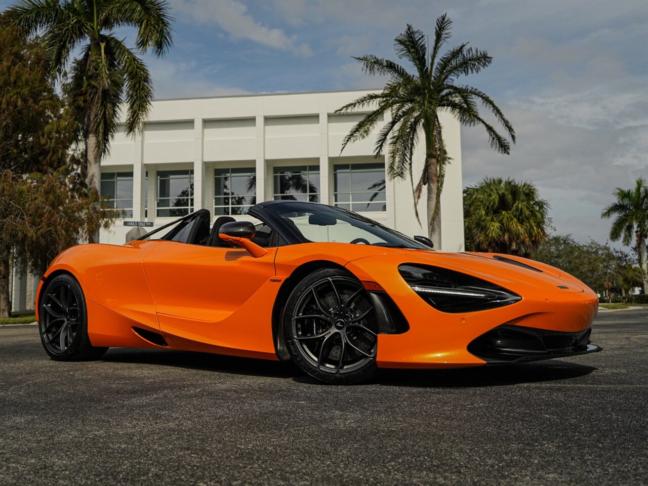 2020 McLaren 720S Spider Performance   - Photo 66 - Bonita Springs, FL 34134