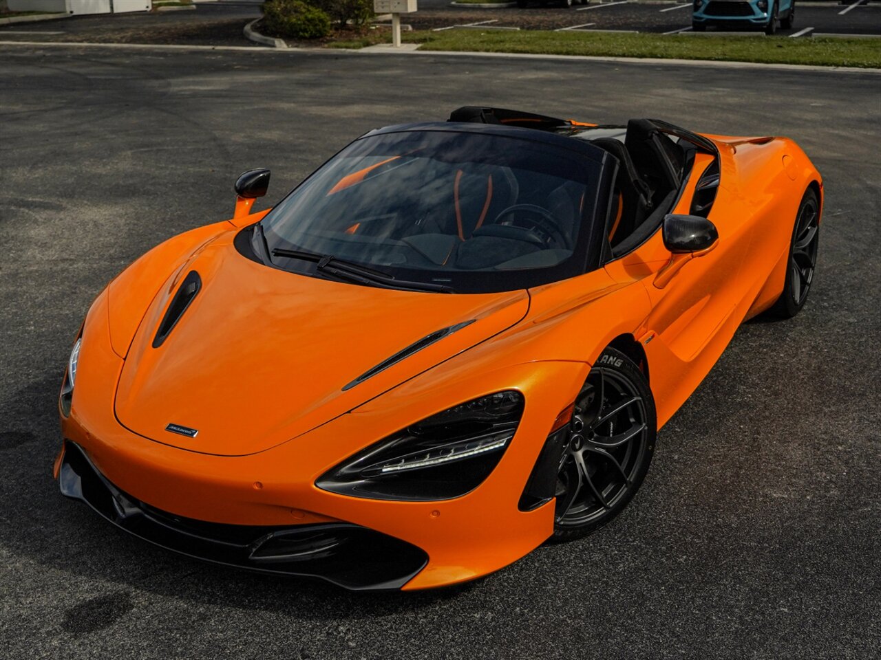 2020 McLaren 720S Spider Performance   - Photo 12 - Bonita Springs, FL 34134