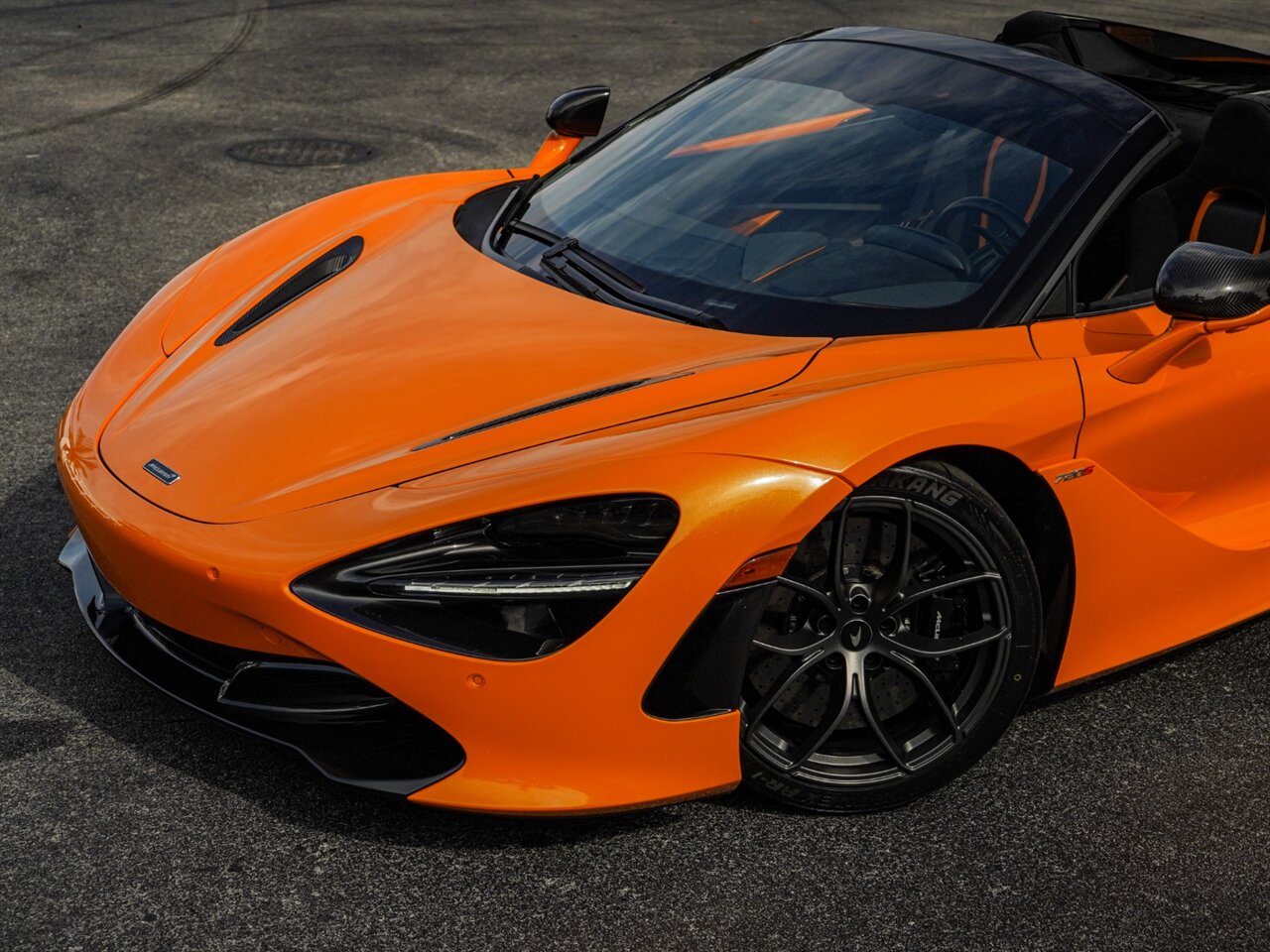 2020 McLaren 720S Spider Performance   - Photo 14 - Bonita Springs, FL 34134